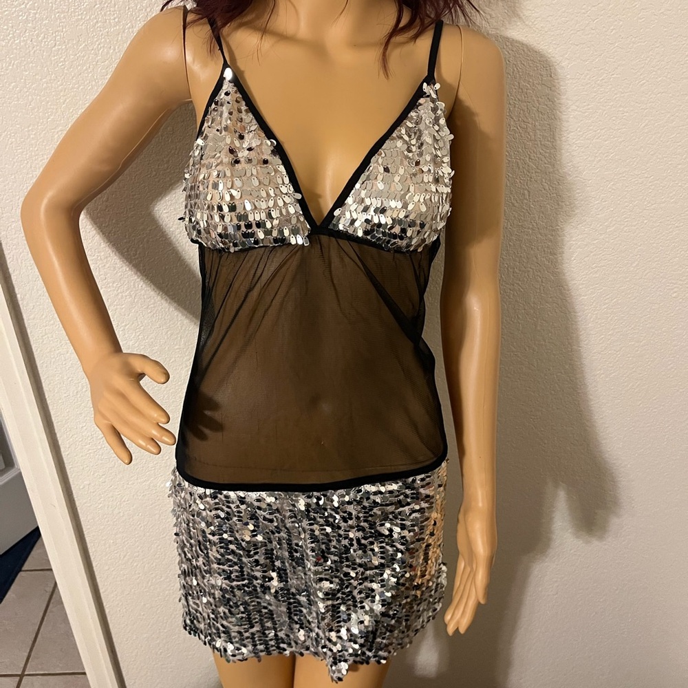 SEXY Black and silver sequins LITTLE BLACK DRESS. sz large
